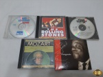 Lote de 5 CD's Originais. Composto por títulos nacionais e internacionais tais como: The Rolling Stones, Mozart, etc.