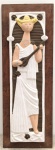 Angelo Taccari (1924). Novo Rumo, placa em madeira com cerâmica esmaltada, selada na parte de trás, década de 1960. 84 x 23 cm. Angelo é escultor, ceramista e pintor. italiano radicado no Brasil.