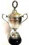 COLEÇÃO - trofeu de metal espessurado a prata, 1958 Pepsi-Cola, medindo: 34 cm alt.