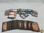 Lote de 125 cartas de terreno básico do jogo Magic, sendo 25 de cada tipo, ótimo para iniciantes, para colocar na sua coleção.