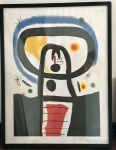 Miró, Juan. Monumental gravura de grandes dimensões. Excepcional trabalho. Assinado de punho no cid. e numerada 235/500 no cie. 90 x 70 cm.