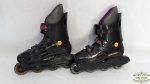 Patins  preto Rollerblade. . , com 4 roller. Tamanho 10 masculino Americano . Esta faltando uma das cintas da bota , conforma a foto.