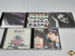 Lote de 5 CD's Originais. Composto por títulos nacionais e internacionais tais como: The Rolling Stones, Mozart, Adele, etc.