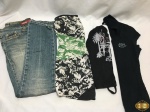 Lote de roupas feminina. Composto por 3 blusas e 1 calça jeans  , peças em ótimo estado de conservação. Calça Jeans Forum TAM:40 , blusas TAM: M.