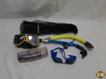 2 Kits de mergulho com respirador e óculos.