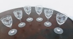 Conjunto de seis cálices para licor, requintado cristal Saint Louis, peças em perfeito estado.