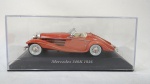 Mercedes Benz 540K 1936 - Carrinho miniatura diecast na escala 1/43 fabricado pela Altaya. Caixa e base originais. Detalhes nos acrílicos. Carro antigo