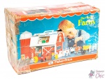 COLECIONISMO VINTAGE - FISHER PRICE PLAY FAMILY FARM Brinquedo americano FISHER PRICE TOYS, EAST AURORA, N. Y. 14052, primeira edição, 1968/1977. CAIXA ORIGINAL, Falta cavalo, vaca, porco preto, cachorro. 