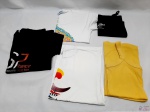 Lote de roupas Feminina. Composto por 5 Blusas . Peças TAM: M e TAM: P. Em ótimo estado de conservação.