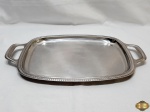 Bandeja retangular em aço inox Eberle 18/10. Medindo 40,5cm x 30,5cm x 50,5cm alça alça.