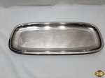 Travessa de peixe em aço inox Meridional 18/10. Medindo 52,5cm x 22cm.