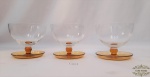 2 taças abertas para sobremesa em cristal com base  ambar. Medida 9 cm altura x10 cm de diametro