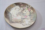 Prato Coleção Gato Cachorro Pam Cooper Puppy Love. Em perfeito estado de conservação,Porcelana Royal Worcester. Datado 1991. Medindo: 19cm de diametro