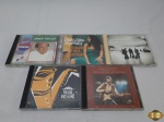 Lote de 5 cds originais diversos, composto de Barbara Mendes, James Taylor, etc.
