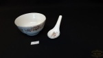 Bolw e 1 colher  em porcelana oriental