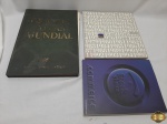 Lote de 3 livros diversos, sendo ".Commerce", "Itaú 50 anos" e "Grandes Atlas Mundial".