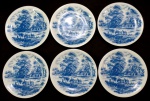 RENNER - Jogo de 6 pratos de sobremesa em porcelana dita blue & white de manufatura Renner contendo decoração campestre. Medindo 25cm de diâmetro.