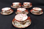 Lindo e antigo conjunto japonês, constando 6 xícaras para chá, confeccionadas em porcelana dita casca de ovo, pintadas a mão, decoradas por Cena de Pássaros e Flores.