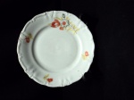 Prato decorativo  Bordas Relevo  decorados com flores Porcelana Bavaria Alema. medida  16 cm diametro.