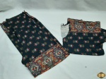 Conjunto de Calça e Blusa com Manga , Feminina.  Produto em Viscose da marca K&T, em perfeito estado de conservação. Tam Calça :  M e blusa 44
