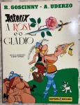 Revista ASTERIX -A ROSA E O GLÁDIO - GOSCINNY e UDERZO - RECORD - No estado
