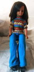 Fantástica Boneca Cathy Cathie de Bella de origem Francesa com mecanismo de crescimento do cabelo  , ao acionar o peito  , cresce e alonga os cabelos - com diversas peças de roupa para ambas as idades.