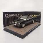 COLEÇÃO OFICIAL DOS CARROS DE JAMES BOND 007. REPLICAS DETALHADAS EM ESCALA 1:43 DO AGENTE BRITÂNICO. MINIATURA METÁLICA MODELO MERCEDES DAIMLER SUPER EIGHT. APROXIMADAMENTE 12,0 CM BASE ACRÍLICA E BLISTER DE PROTEÇÃO.