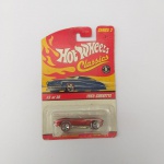 HOT WHEELS MODELO 1965 CORVETTE - CLASSICS 2006 - SERIES 2 -  ESCALA: 1/64. CORPO E CHASSI DE METAL.