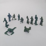 SOLDADOS GULLIVER FORÇAS ARMADAS. LOTE COM 29 UNIDADES. BRINQUEDO ANTIGO ANOS 80.