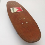 SKATE TORLAY ORIGINAL ANOS 70. PRODUTO USADO. FUNCIONANDO. ACOMPANHA CAPA ORIGINAL E PÔSTER DE CAMPEONATO DA ÉPOCA. RODAS PRETA DE 56MM.