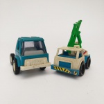 LOTE COM 2 CAMINHÕES DE METAL. MARCAS DE USO.