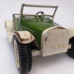 CARRINHO ANTIGO DE METAL NYLINT TOYS. MARCAS DE USO.TAMANHO 25CM.