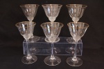 CRISTAL EUROPEU -  Lote composto de 6 taças para água, em cristal europeu translucido, borda com friso dourado. Alt. 17 cm. OBS. Duas taças com leve diferença de tamanho.
