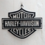Harley Davidson - Linda placa com corte a laser. Material Metálico (aço ou ferro). Mede 37cm de comprimento