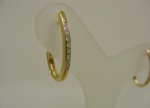 Brinco Oval Em Ouro Amarelo 18k, Com 14 Diamantes, Peso: 2,8g, Valor de Mercado: 3.500,OO
