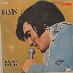 DISCO VINIL - ELVIS - AMOST IN LOVE. CAMDEN RCA (1971). Capa e disco em bom estado.