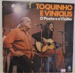 DISCO VINIL - TOQUINHO & VINICIUS - O POETA E O VILÃO (1975) . Capa e disco em bom estado. Necessitando apenas limpeza.