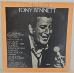 DISCO VINIL - "O MELHOR DE TONY BENNETT". Capa e disco em bom estado.