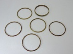 BIJUTERIAS - Lote de 5 pulseiras em metal.