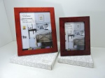 DIVERSOS - Lote de 2 porta retratos, novos na caixa. Med. 8x10 polegadas e 5x7 polegadas.