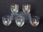 DEMI CRISTAL - Lote de 5 copos decoradas com bandeiras, sendo elas: Chile, Uruguai, Portugal, France e Brasil. Med. 6x6 cm.