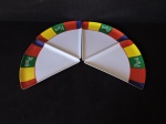 DIVERSOS - Lote de 4 pratos triangulares (Melanine) para pizzas. Med. 24x24 cm.
