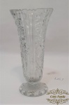 Vaso bloco de vidro   forma conica em vidrao .medida 19cm de altura