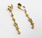 H STERN BRINCOS DE MALHA FLEXIVEL MODELO LOUROS DA VITÓRIA EM OURO 18K COM CRAVAÇÃO DE DIAMANTES TALHE BRILHANTE. INTEGRA CONJUNTO COM OS TRÊS LOTES ANTERIORES. JÓIA ELEGANTE E VISTOSA. MARCAS DA MANUFATURA. 5,5 CM DE COMPRIMENTO . 5,4  G