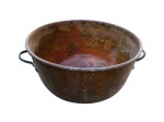 GRANDE TACHO EM COBRE COM ALÇAS LATERAIS. 80 (DIAMETRO) X 40 CM