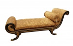 RECAMIER EM MADEIRA EBANIZADA COM ARREMATES EM OURO E BRONZE ORMOLU.  ESTILO E ÉPOCA NAPOLEÃO III.  DOTADO DE RODÍZIOS. FORRADO COM PLUMAS DE GANSO. CABECEIRA E PESEIRA ELEGANTEMENTE REVIRADOS. MÓVEL ELEGANTE, ROBUSTO E DE FINA QUALIDADE.  O ESTOFAMENTO FOI RENOVADO E NUNCA FOI UITLIZADO. FRANÇA, DEC. 1860. 194 (C) X 90 (H) X 73 (P) CM