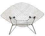 Diamond Chair  - Poltrona em aço cruzado e fenestrado, de estilo do design Harry Bertoia.
