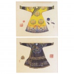 Antigo par de gravuras orientais. Assinado. China, princípio do Séc. XX. 30 x 33 cm sem moldura e 42 x 45 cm com moldura.