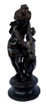 Escultura de bronze, representando anjo com violino, 53 cm de altura e  22 cm de diâmetro na base