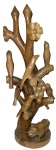 Adão de Lourdes. Cassiano (1945) - MG. Aves. Escultura em bloco único de madeira.  22,5 x 18,5 cm na base e 74,5 cm de altura